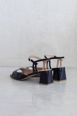 LEATHER HEEL WITH OPEN TOE DETAIL - NAVY/PINK