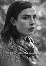 SILK SHAWL NILSC - IN COLLABORATION WITH NILS VERKAEREN - ACCESSOIRES - SCAPA FASHION - SCAPA OFFICIAL