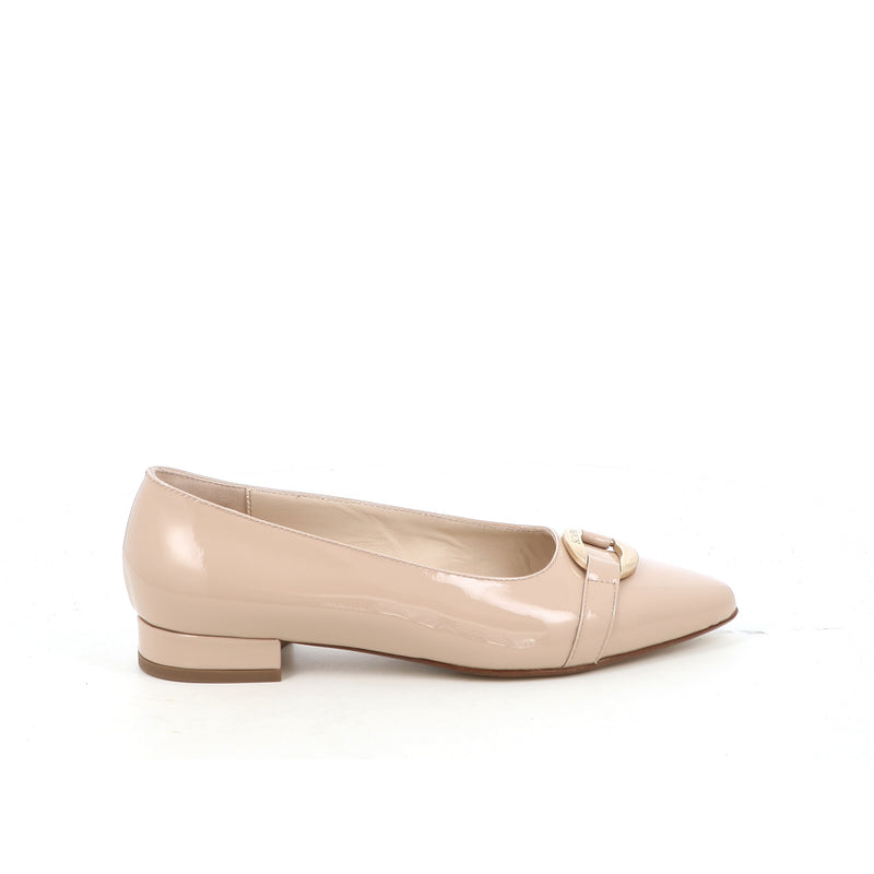 GLOSSY LEATHER BALLERINA