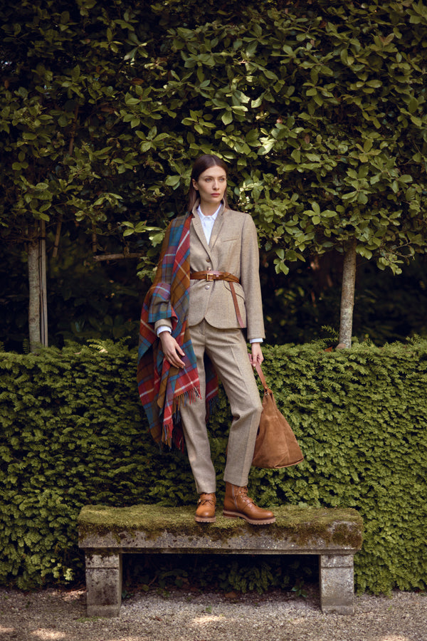 MERINO WOOL TRADITIONAL PLAID  SHAWL BUNTY