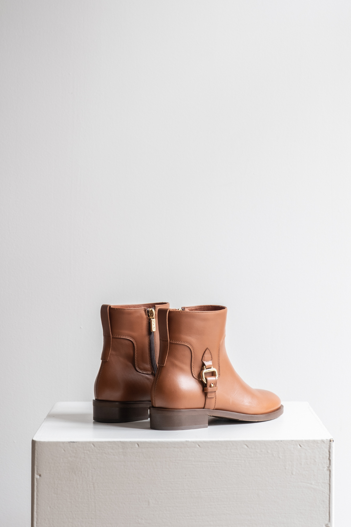 LEATHER ANKLE BOOTS - SHOES - SCAPA FASHION - SCAPA OFFICIAL