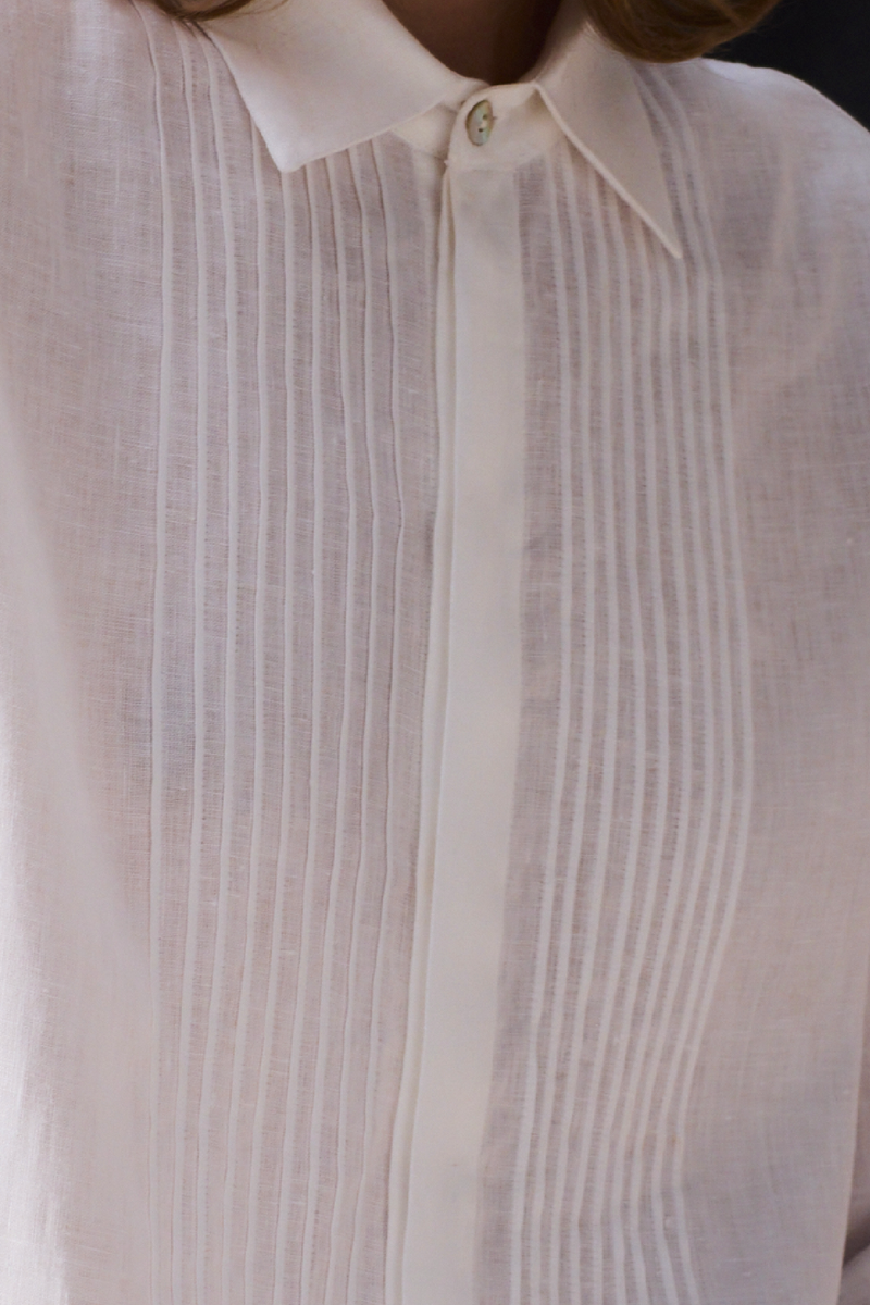 FINE LINEN PLEATED SHIRT FLORENCE - SHIRTS - SCAPA FASHION - SCAPA OFFICIAL