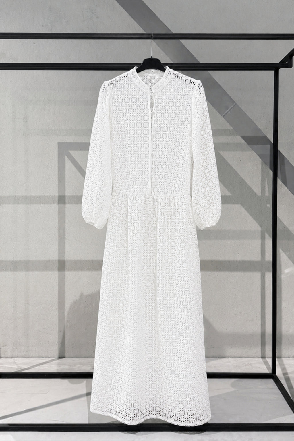 BRODERY DRESS CARRIE - OFF WHITE