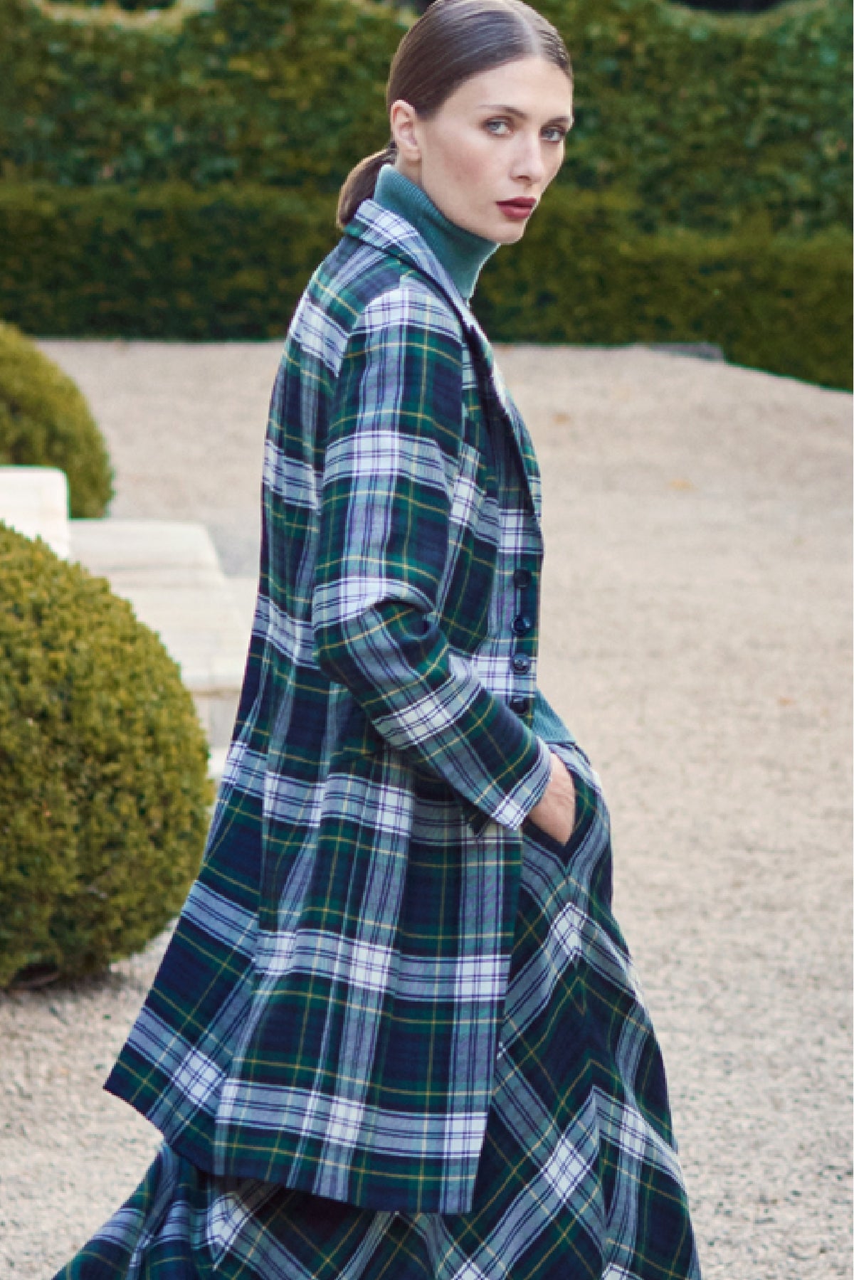 WOOL TRADITIONAL TARTAN SINGLE-BREASTED JACKET MANUELA - JACKETS - SCAPA FASHION - SCAPA OFFICIAL
