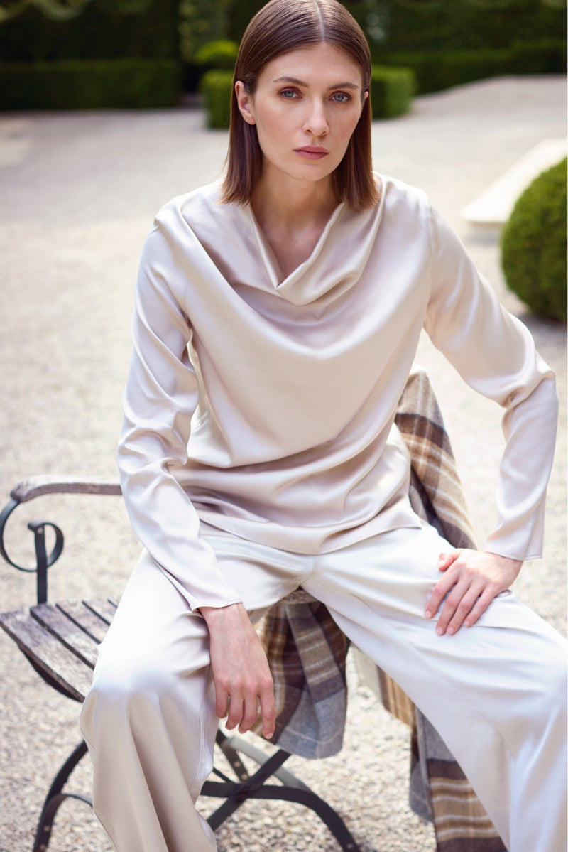 ITALIAN SATIN WIDE-LEG TROUSER BEVERLY - TROUSERS - SCAPA FASHION - SCAPA OFFICIAL