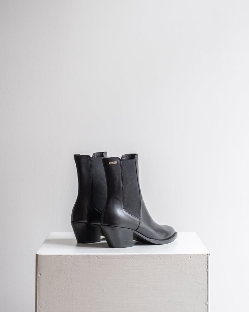 LEATHER CHELSEA BOOTS VINCE - SHOES - SCAPA FASHION - SCAPA OFFICIAL