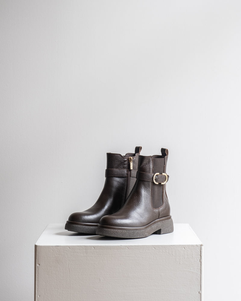 LEATHER CHELSEA BOOTS - SHOES - SCAPA FASHION - SCAPA OFFICIAL