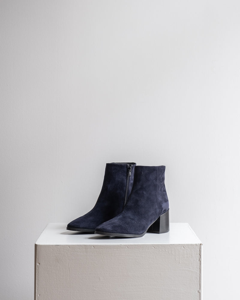 SUEDE ANKLE BOOTS GOIA - SHOES - SCAPA FASHION - SCAPA OFFICIAL