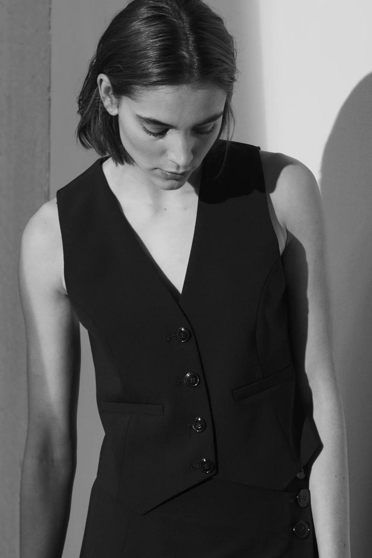 COOL WOOL WAISTCOAT JANE - NAVY - ICONICS - SCAPA OFFICIAL