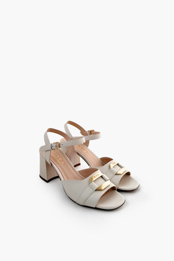 LEATHER CHUNKY HEEL WITH METALLIC BUCKLE DETAIL - SHOES - SCAPA FASHION - SCAPA OFFICIAL