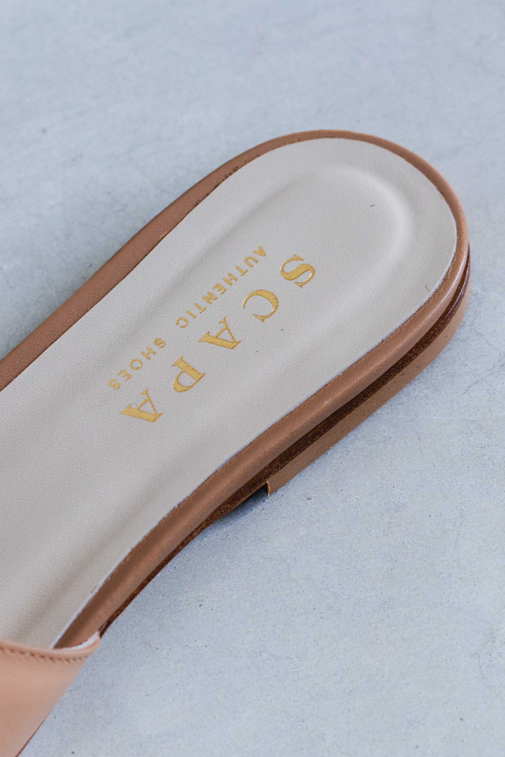 LEATHER SLIPPER WITH FINE BUCKLE - SHOES - SCAPA FASHION - SCAPA OFFICIAL