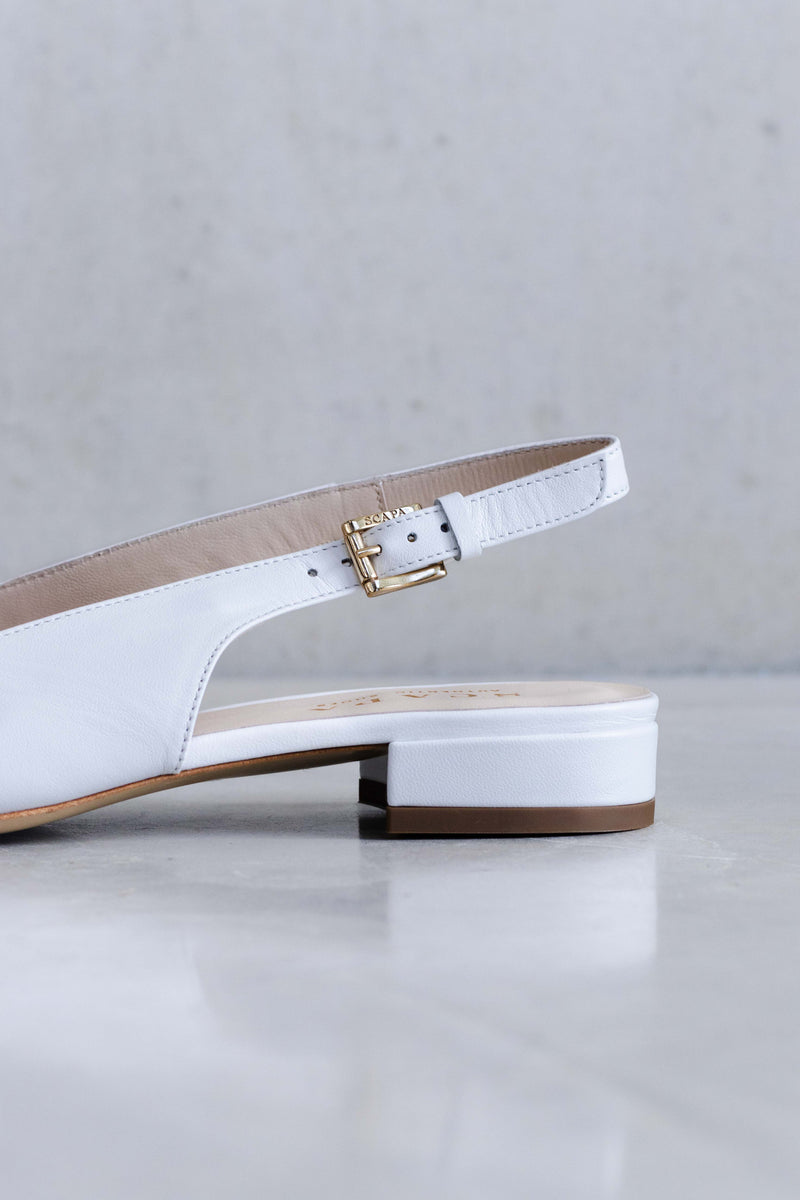 LEATHER SLINGBACK WITH FINE GOLDEN BUCKLE - SHOES - SCAPA FASHION - SCAPA OFFICIAL