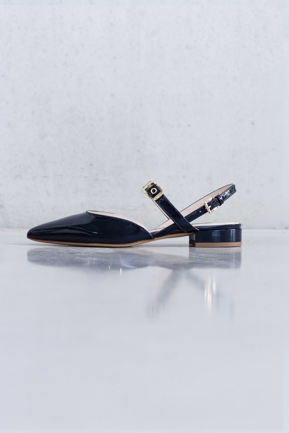 GLOSSY LEATHER SLINGBACK - NAVY - SHOES - SCAPA FASHION - SCAPA OFFICIAL