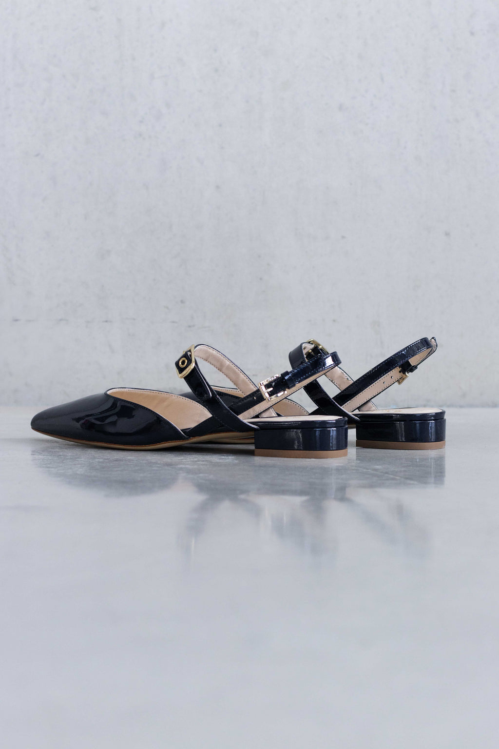 GLOSSY LEATHER SLINGBACK - NAVY - SHOES - SCAPA FASHION - SCAPA OFFICIAL