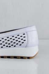 PUNCTURED LEATHER MOCCASIN - WHITE - SHOES - SCAPA FASHION - SCAPA OFFICIAL