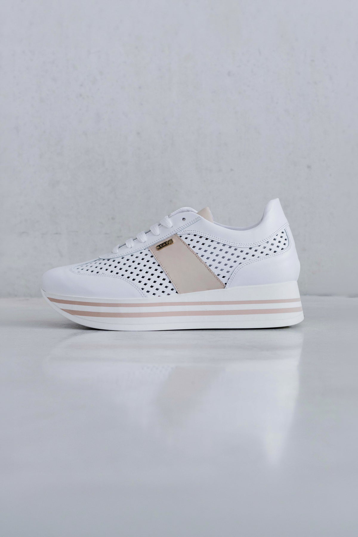 PUNCTURED SNEAKER - SHOES - SCAPA FASHION - SCAPA OFFICIAL