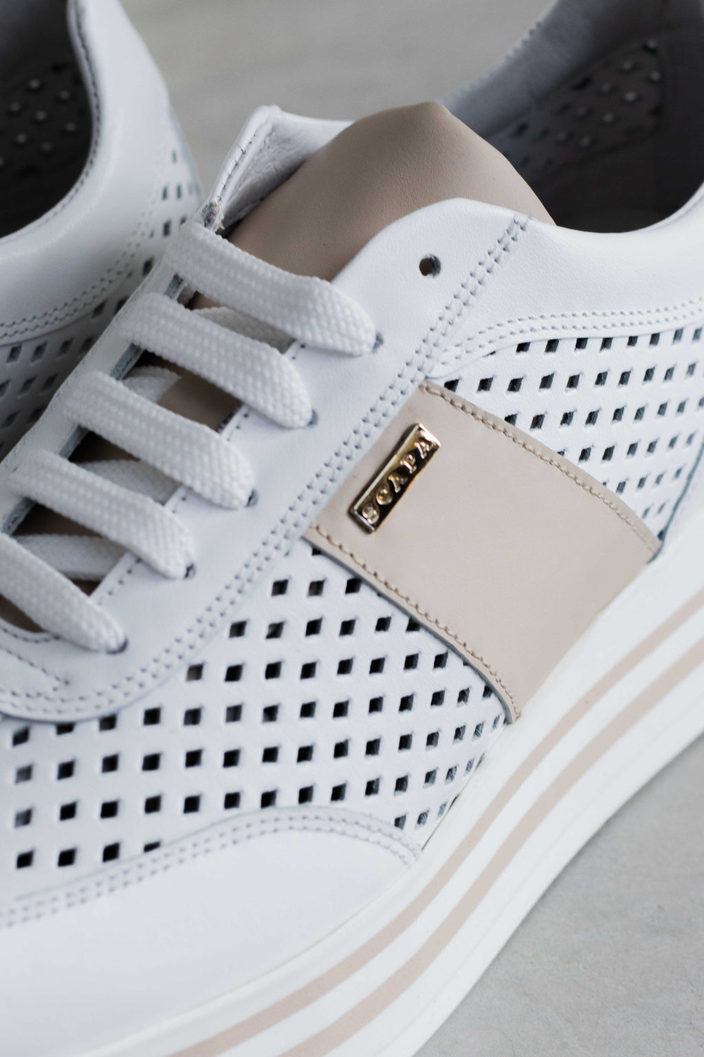 PUNCTURED SNEAKER - SHOES - SCAPA FASHION - SCAPA OFFICIAL