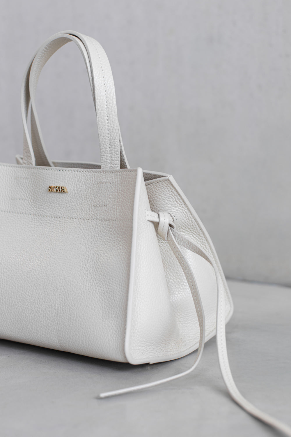 TEXTURED LEATHER HANDBAG - IVORY - BAGS - SCAPA FASHION - SCAPA OFFICIAL