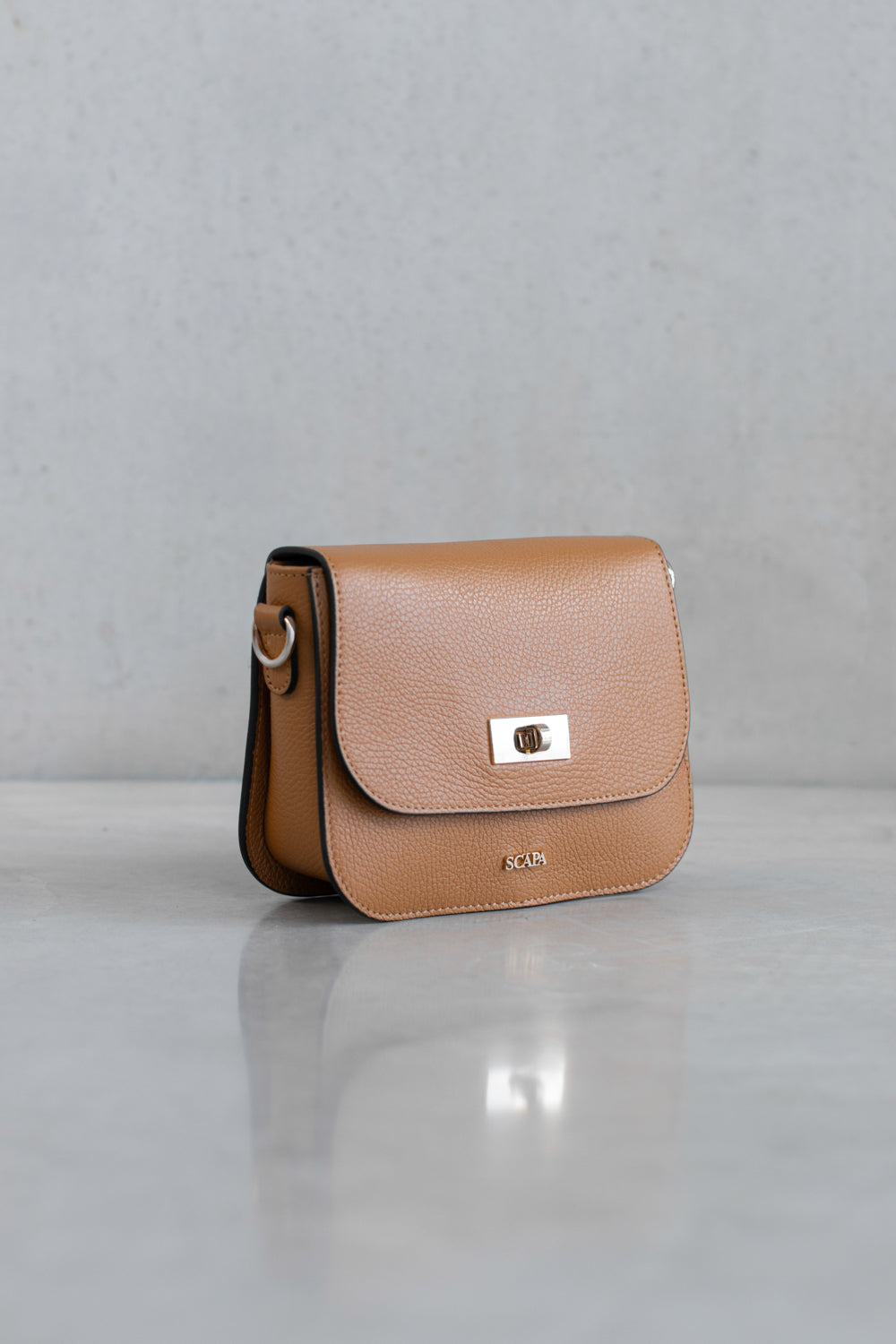 TEXTURED LEATHER CROSSBODY BAG - OFF-WHITE - BAGS - SCAPA FASHION - SCAPA OFFICIAL
