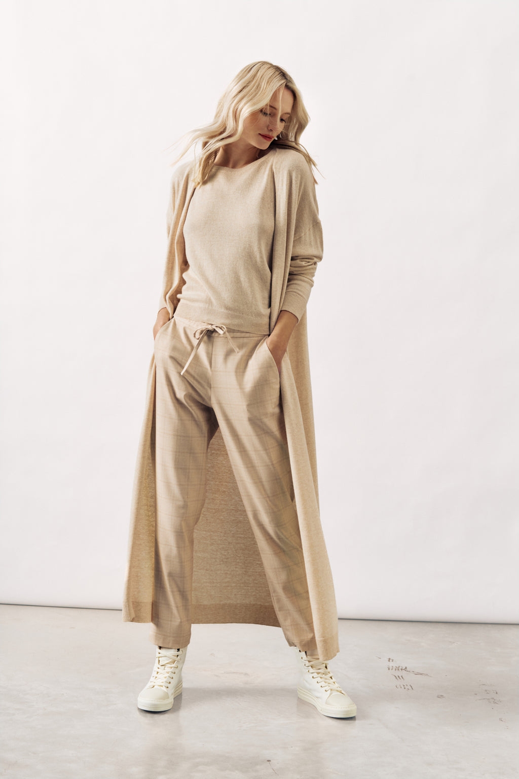 CHECKED RELAXED TROUSER BROOKE - LIGHT BEIGE - TROUSERS - SCAPA FASHION - SCAPA OFFICIAL