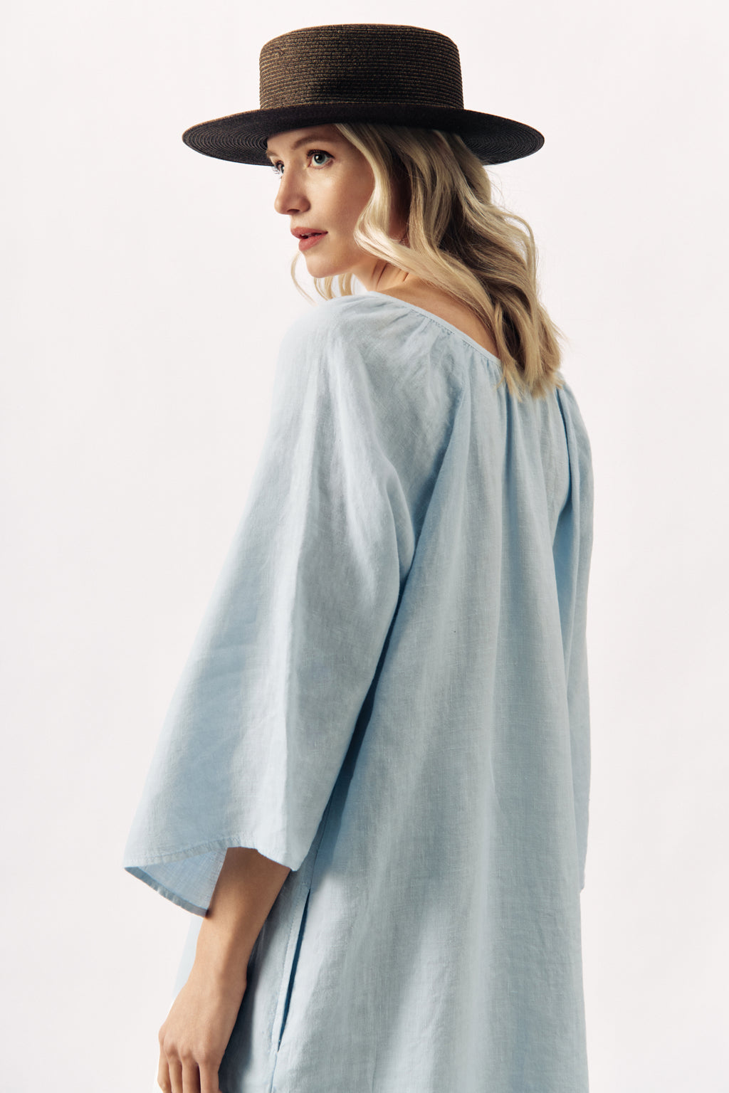 RELAXED LINEN MIDI DRESS KATYA - WHITE AND LIGHT BLUE - DRESSES - SCAPA FASHION - SCAPA OFFICIAL