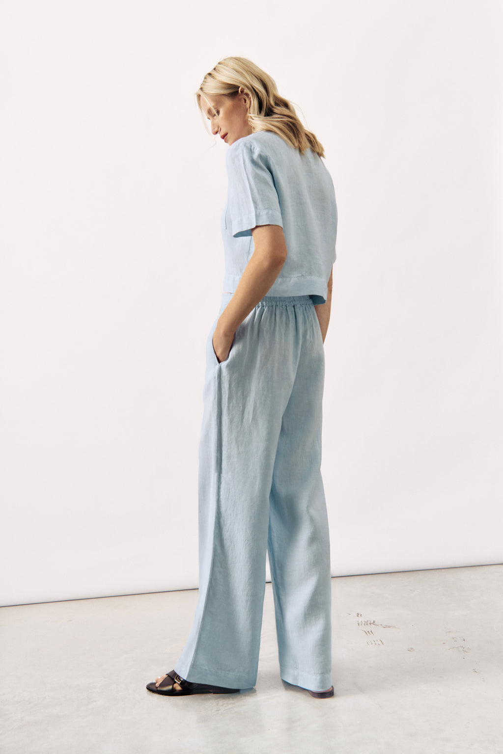 CROPPED LINEN SHIRT SERINA - 5 COLOURS - SHIRTS - SCAPA FASHION - SCAPA OFFICIAL