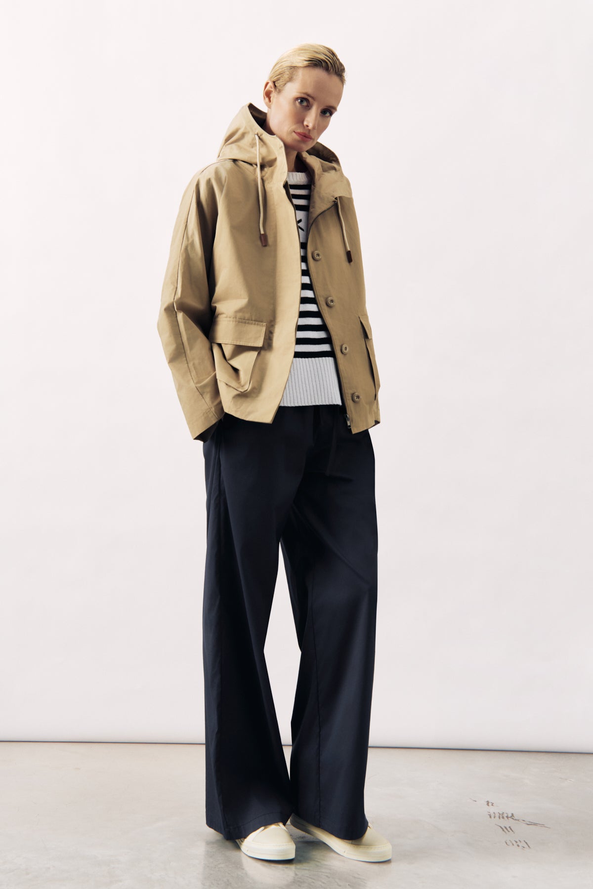 WATER RESISTANT PARKA FOG - NAVY AND BEIGE - JACKETS - SCAPA FASHION - SCAPA OFFICIAL