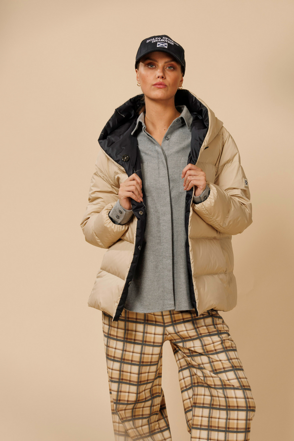 REVERSIBLE HOODED PUFFER COAT WEST