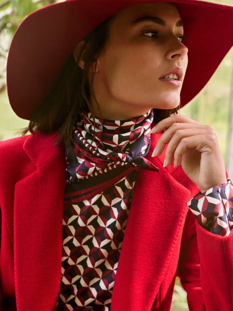 GEOMETRIC SILK SHAWL DUKE - ACCESSOIRES - SCAPA FASHION - SCAPA OFFICIAL