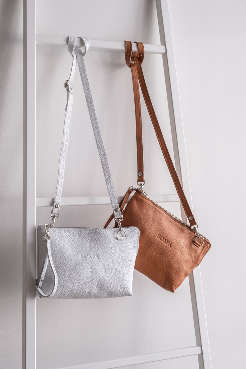 LEATHER CROSS BODY BAG TIMO - ACCESSOIRES - SCAPA FASHION - SCAPA OFFICIAL